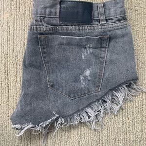 ONE TEASPOON CUT OFFS